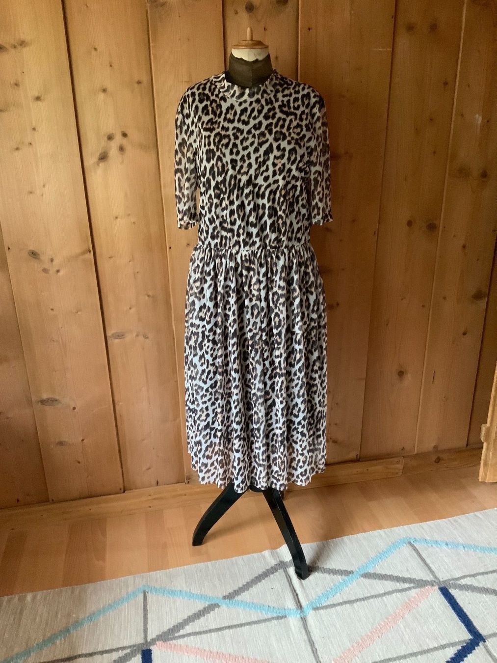 Vero Moda Vestiti: Sommerkleid im Leoprint – Nuovo (secondo la descrizione) da Nesslau venduto da Giga257 4
