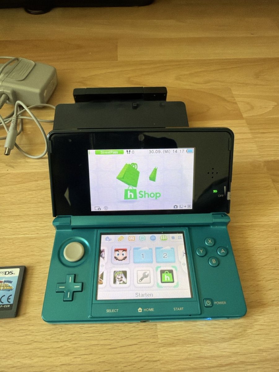 Nintendo Console: Nintendo 3ds Aqua Blue – Usato da Zürich venduto da man_mb8l 2