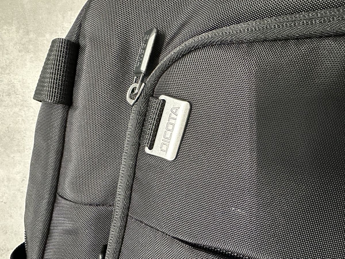 Zaini: Dicota Eco Slim Pro Rucksack, neuwertig, – Nuovo (secondo la descrizione) da Muttenz venduto da Tschulietta_105 1