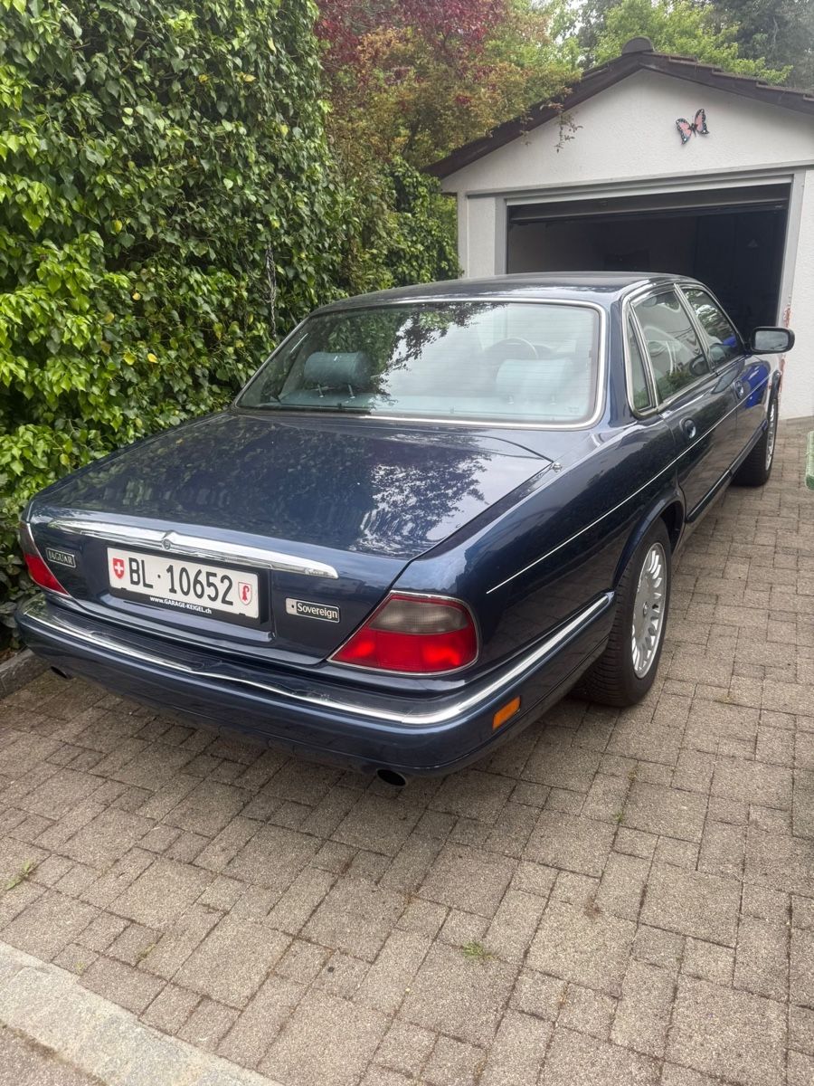 Jaguar Automobili: Jaguar Sovereign 4.0 (1995) – Usato da Lausen venduto da man_7yld 3