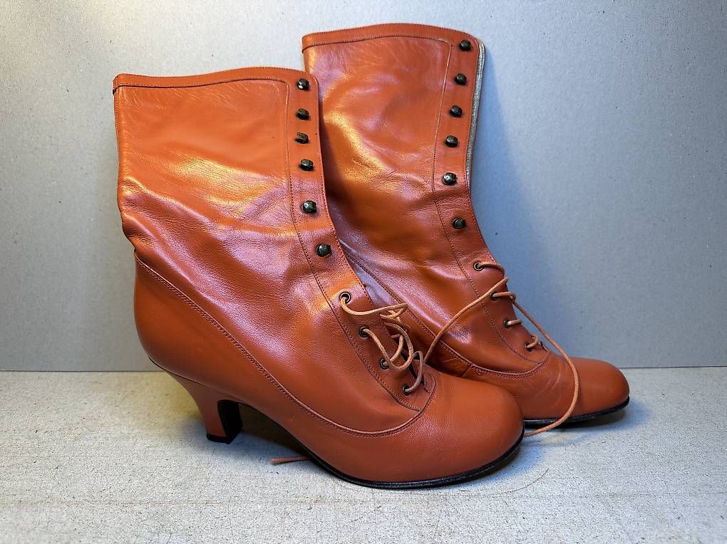 Chaussures femmes: Schnürstiefel – D'occasion à Zürich par Zebra.katze