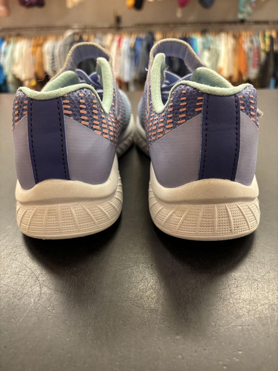 Skechers Scarpe per ragazze: Skechers Mädels, Grösse 34 – Usato da Büren an der Aare venduto da Nikito2001 2