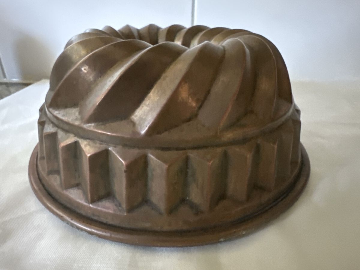 Backformen: Gugelhupf Backform aus Kupfer mit Ring gebraucht ca.24 cm – Gebraucht aus Zürich von Chaeffeler 6