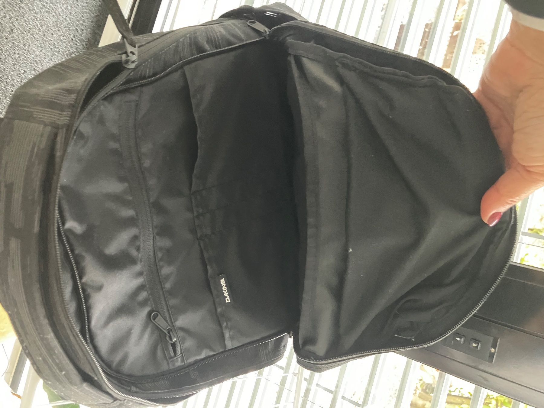 Dakine Zaini: Dakine Rucksack – Nuovo (secondo la descrizione) da Kappel SO venduto da cielo03 2