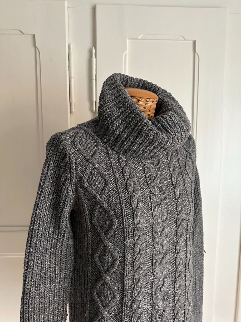 Abercrombie Pullover & Sweatshirts: ABERCROMBIE & FITCH - Strickpullover grau M – Gebraucht aus Zürich von Diazaio 1