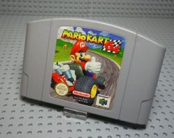 Console N64 + 4 manettes + Mario Kart +