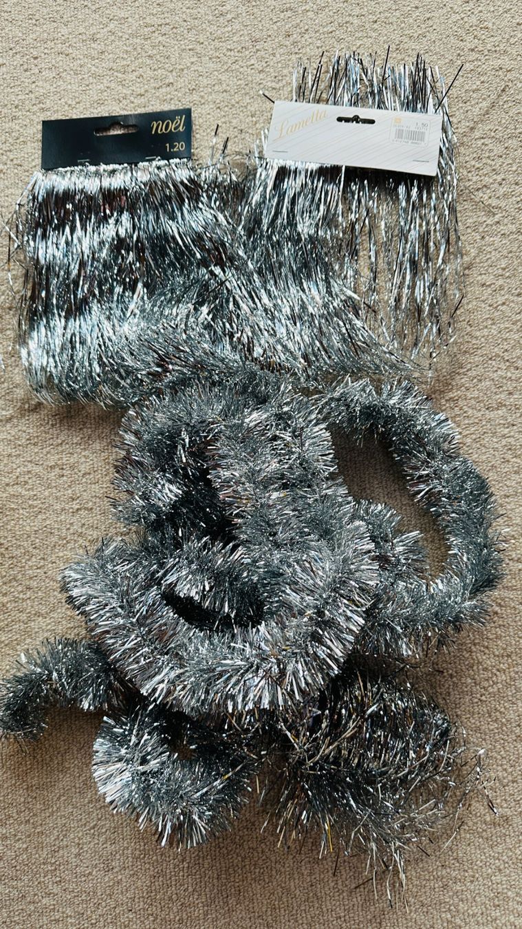 Alle Dekorationen: Weihnachtsbaum Kugeln und Decor – Gebraucht aus Hilterfingen von Tomz 7