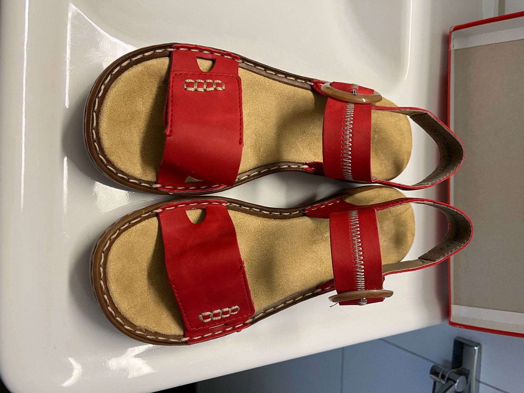 Rieker Damenschuhe: Rieker Sandalen Gr. 40 – Neu und originalverpackt aus Birmenstorf AG von BMW.M5 2