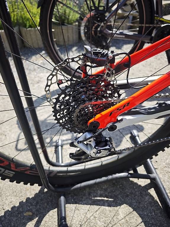 Specialized Biciclette: Specialized Turbo Levo S-Works Grösse S 2020 – Usato da Hunzenschwil venduto da ReCycles1 2