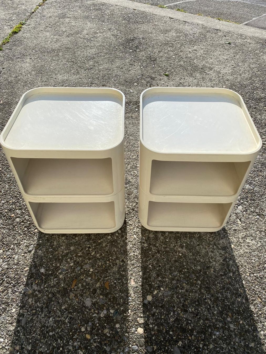 Comodini: Plastikmöbel von Kartell – Usato da Port venduto da GaragenGold