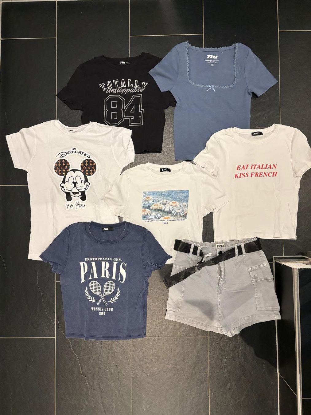 Lotti & Set di vestiti: 7-teiliges, trendiges Sommer-Set Grösse S oder 34 – Usato da Niederlenz venduto da nad_7g5w