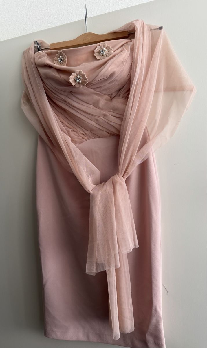 Vestiti: Rinascimento robe taille S – Nuovo e nell'imballaggio originale da Genève venduto da len_5q5n