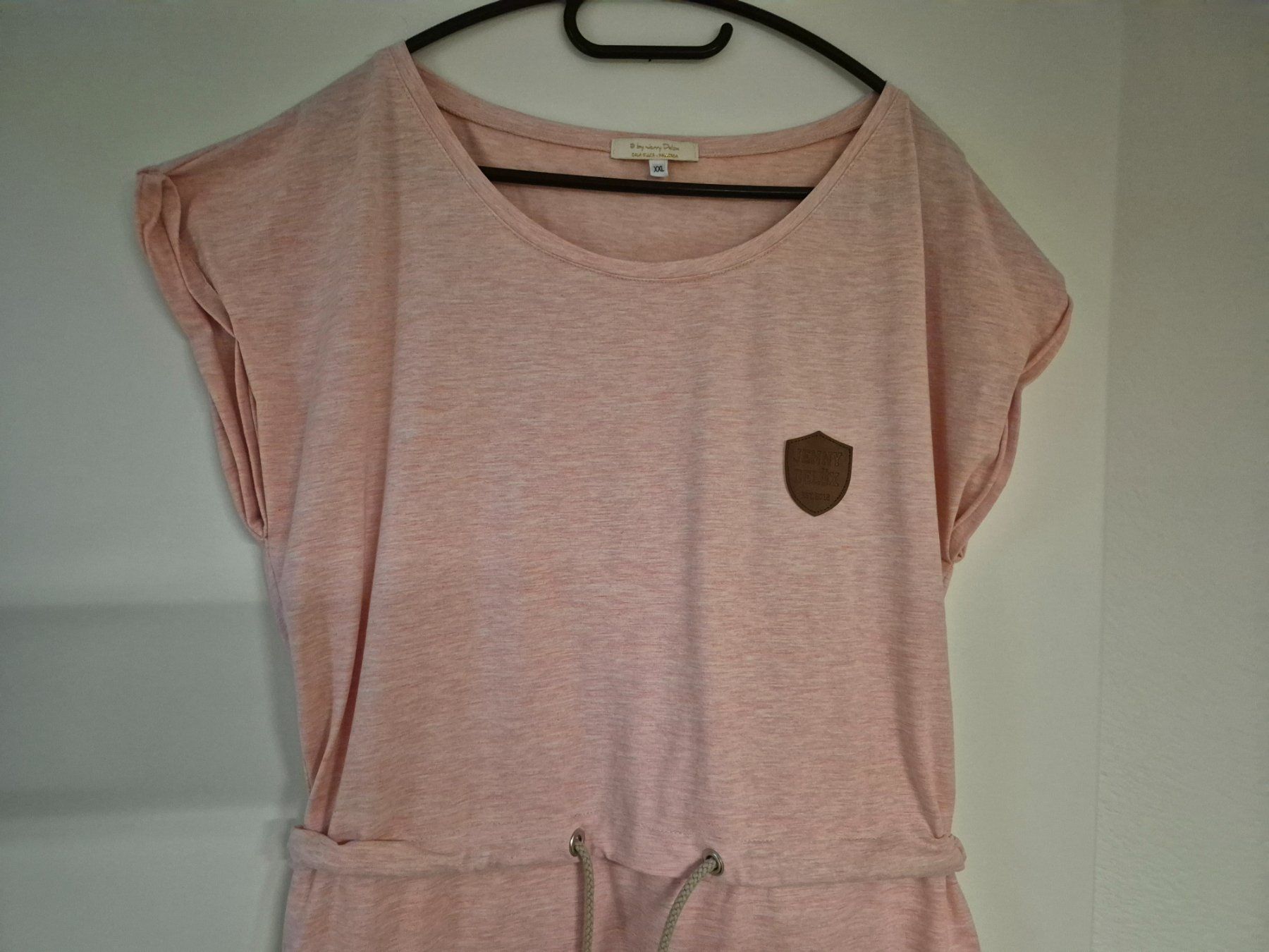 Vestiti: Jenny Delüx Kleid Rosa – Usato da Rüfenacht BE venduto da Clarafi 1