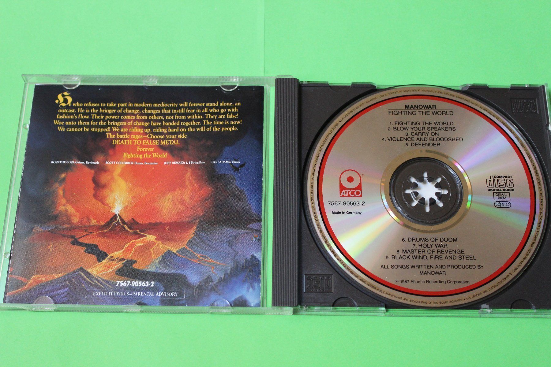 CD: MANOWAR - FIGHTING THE WORLDS 80s-CD 1987 – Usato da Tübach venduto da JamesStone 3