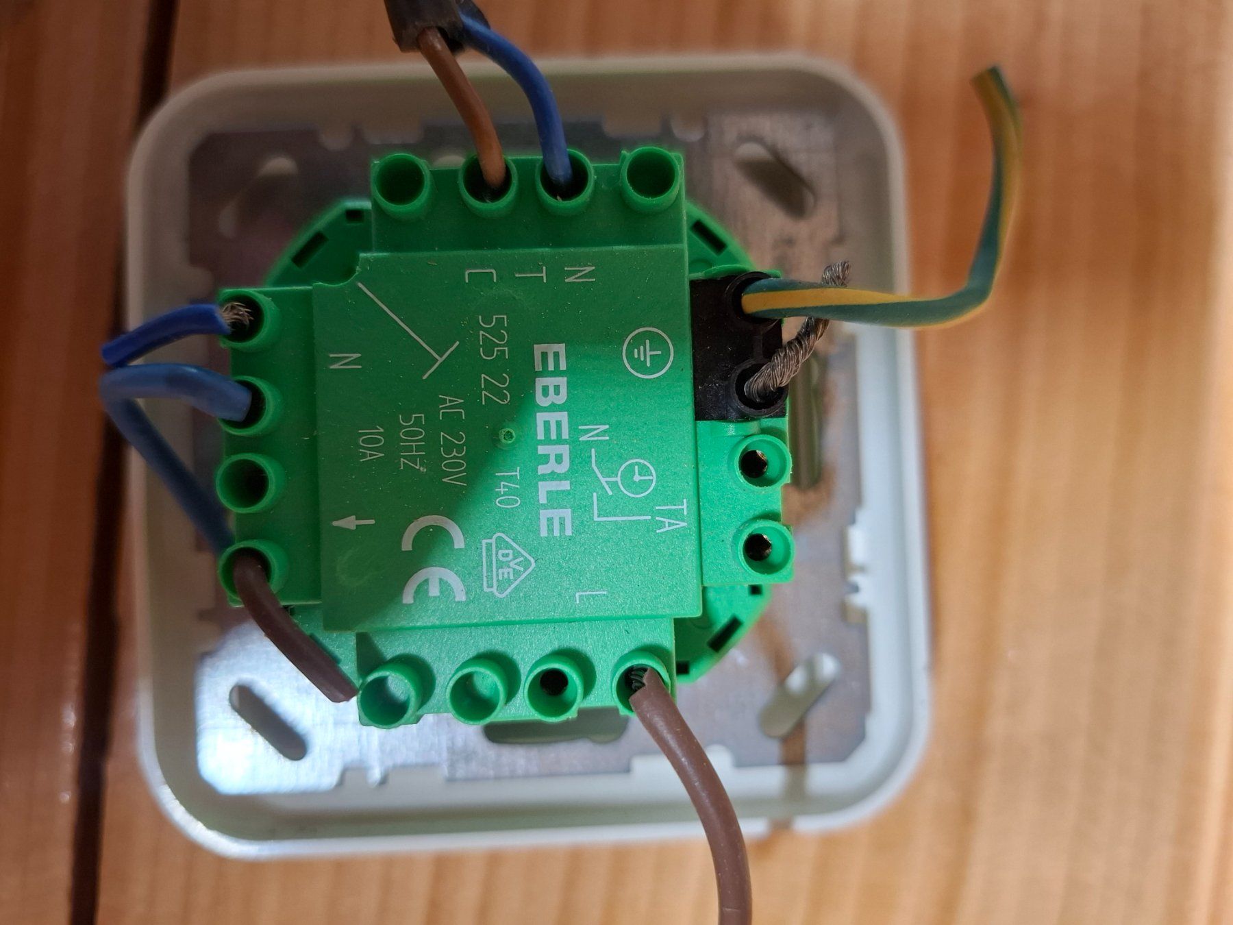 Interruttori: Raumthermostat Eberle mit Bodenfühler – Usato da Steg im Tösstal venduto da LARO14 1