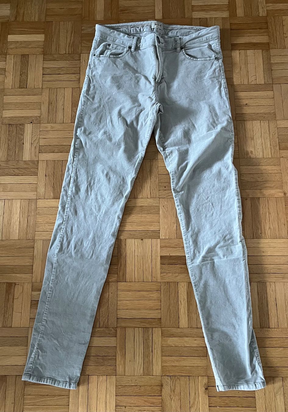 Nile Jeans: Nile 5 Pocket Jeans, samtoptik – Usato da Luzern venduto da Lampion