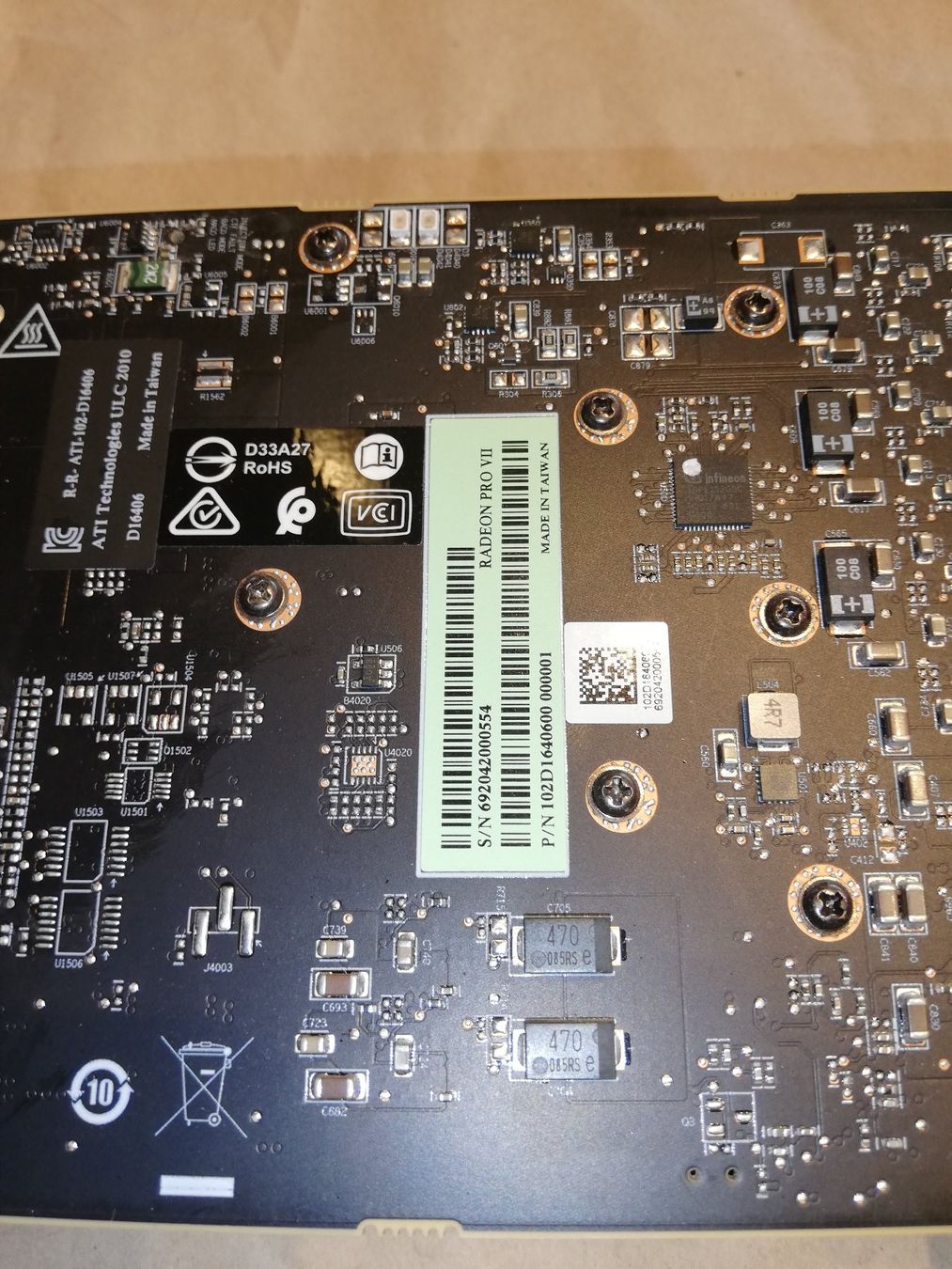 Amd Schede grafiche: AMD Radeon Pro VII   /   16 GB, HBM2 – Usato da Aarau venduto da jesty257 5