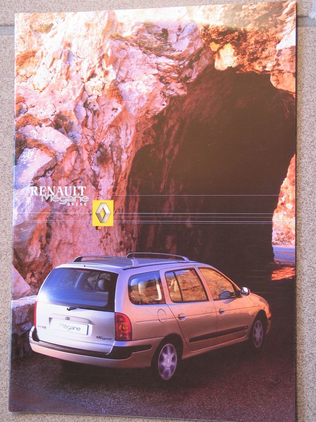 Renault Documenti: Prospekt Renault Mégane Break 2001 – Usato da Hausen AG venduto da deliec