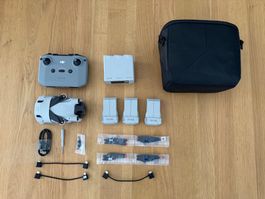 DJI Mini 3 Pro Fly More Drohne mit Zubehör, wenig gebraucht