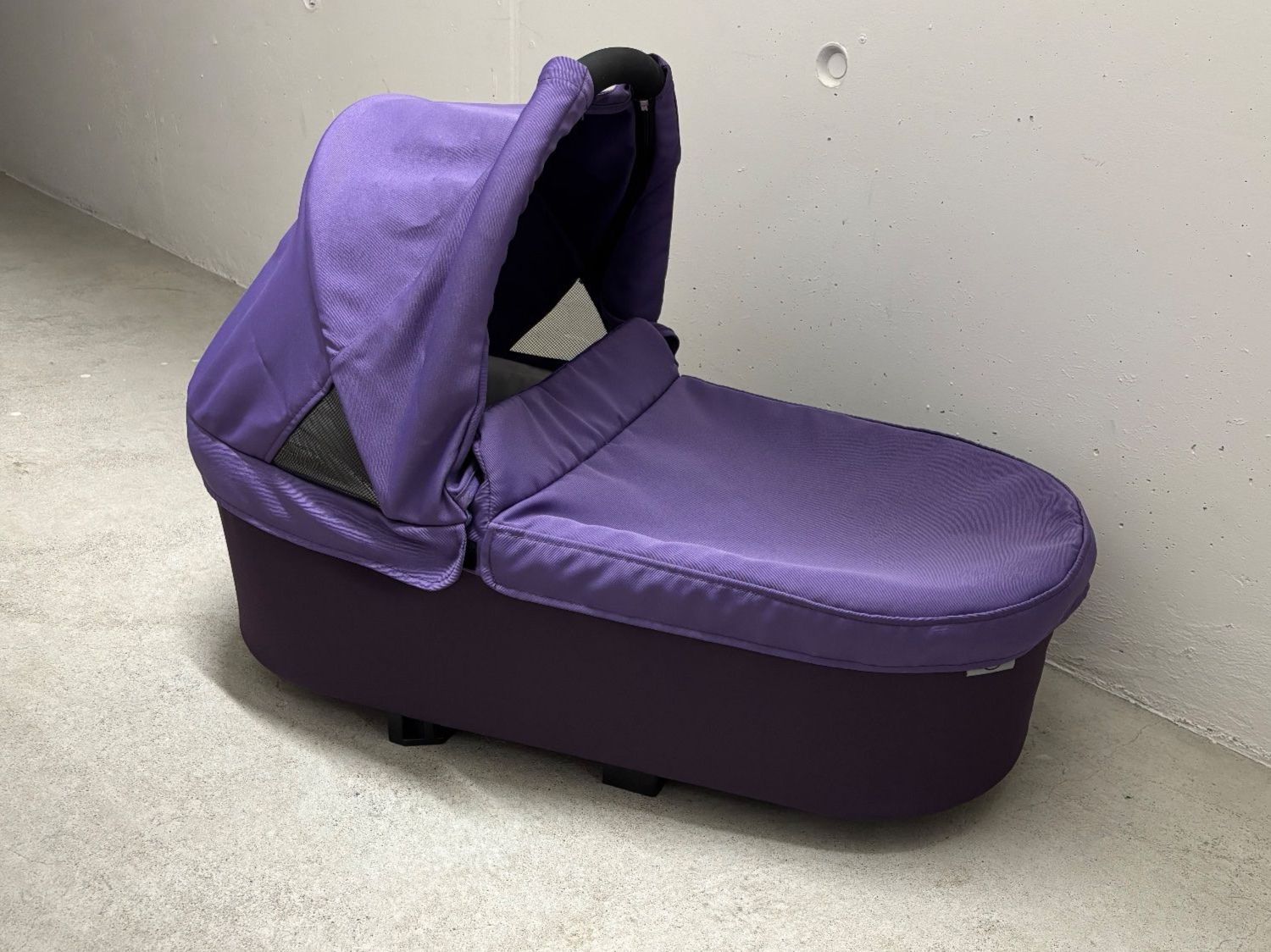 Teutonia Carrozzine: Teutonia Kinderwagen (Säugling - Junior), Wintersack, robust – Usato da Uster venduto da maguro 1