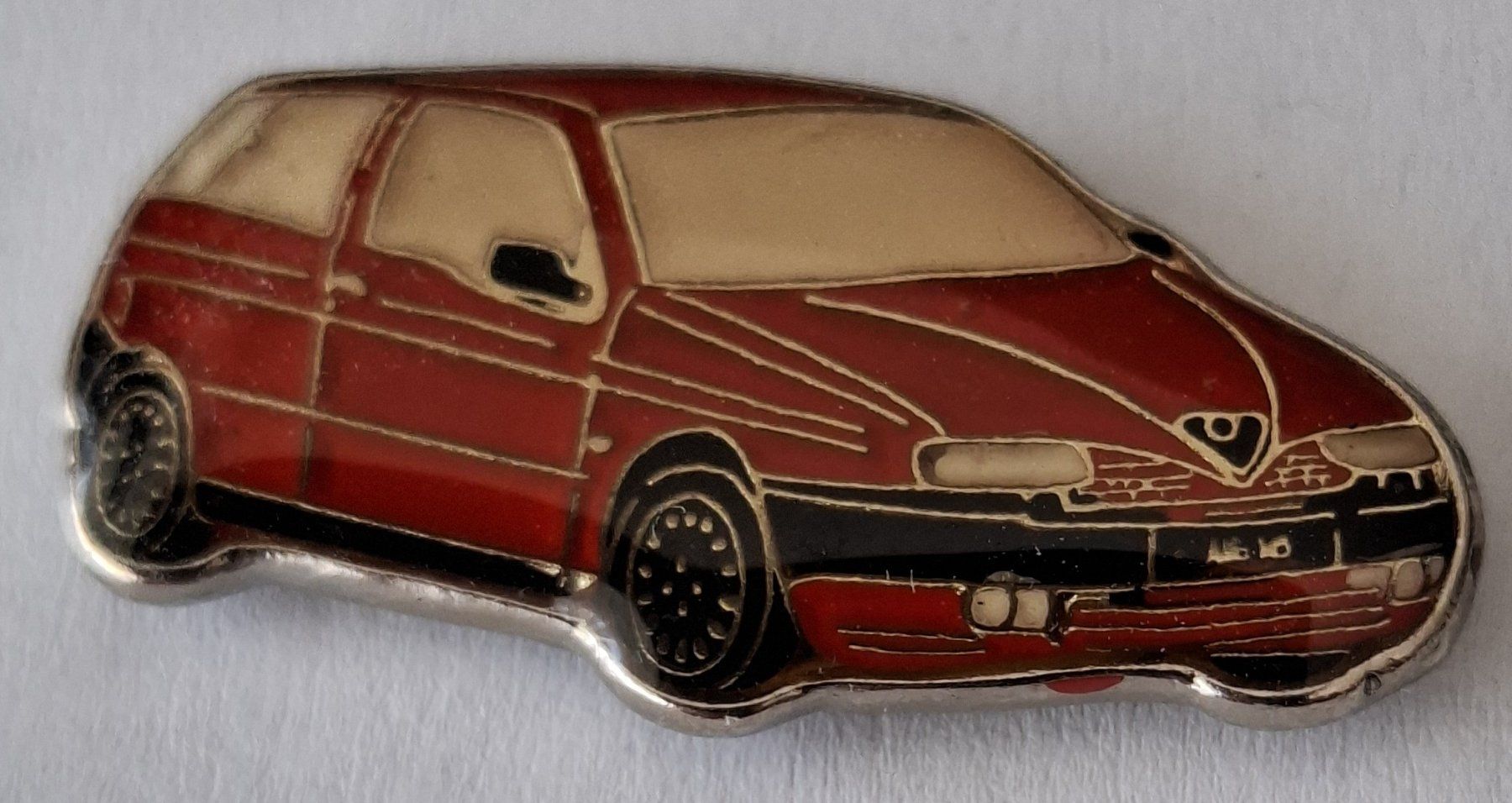 Alfa Romeo Plaketten & Abzeichen: Alfa Romeo 146 – Gebraucht aus Hinterkappelen von Schampus