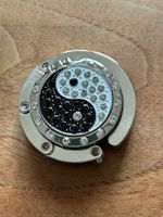 Eleganter Taschenhalter mit Yin Yang Symbol, Boutique Ammann