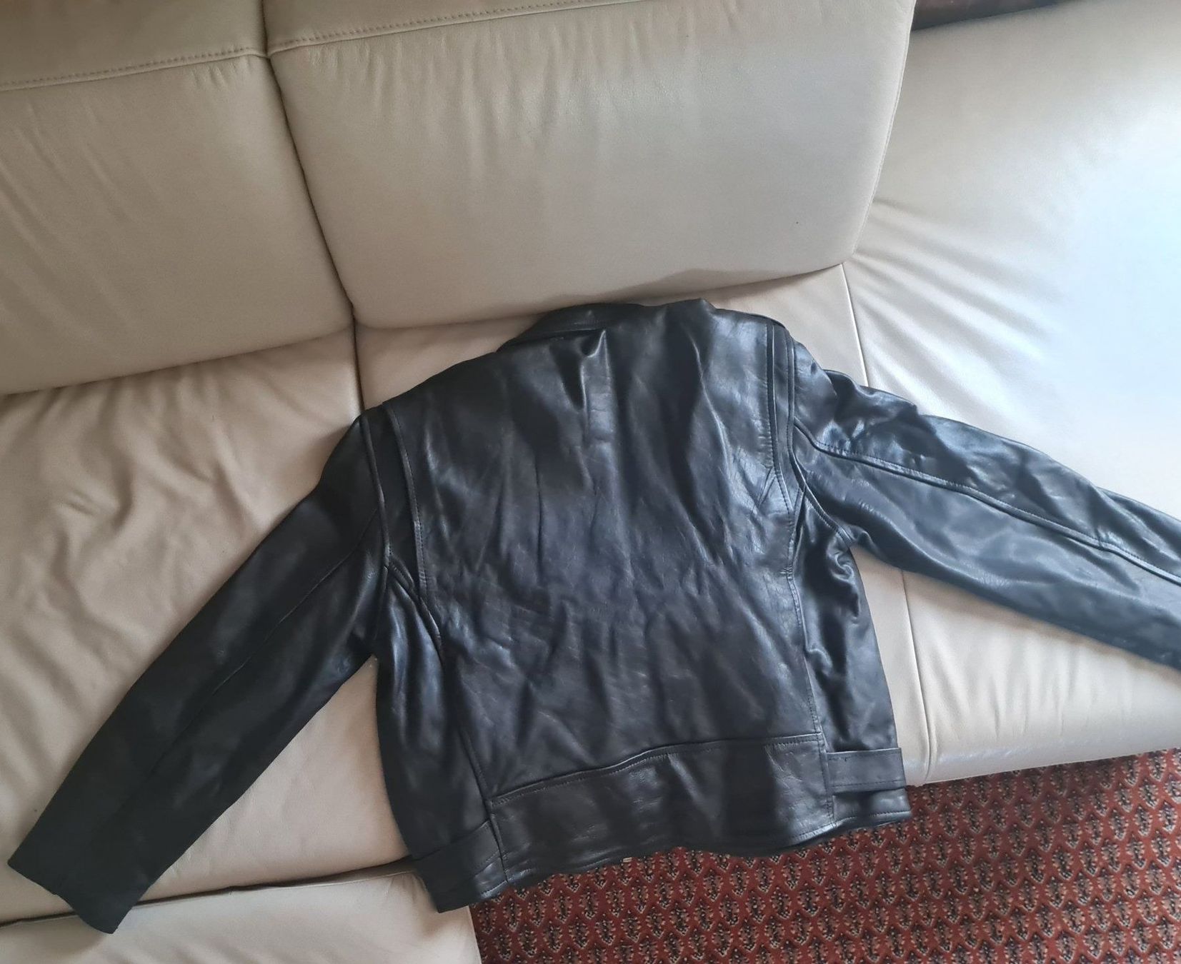 Jacken: Lederjacke in schwarz – Gebraucht aus Coeuve von Nelly2 5