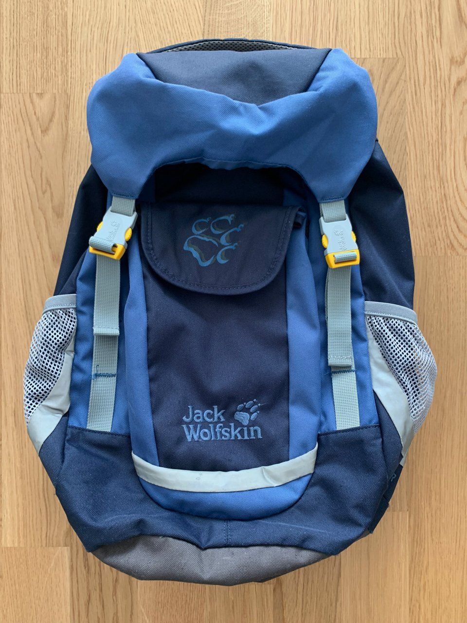 Jack Wolfskin Borse & Zaini: Kinderrucksack Jack Wolfskin Kids Explorer – Usato da Bremgarten b. Bern venduto da .Anita.