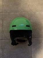Casque de ski Uvex, vert pomme, taille 52-55 cm.