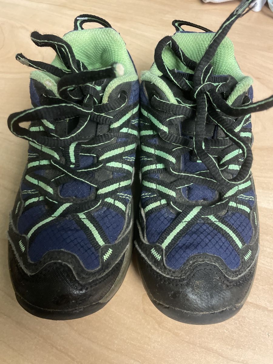 Scarpe per ragazzi: Kinder Wanderschuhe, Gr.29/Migros – Usato da Obergerlafingen venduto da cabo4 1