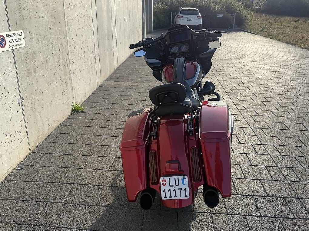 Touring: Harley-Davidson Road Glide CVO – Usato da Wauwil venduto da SonnyB 3