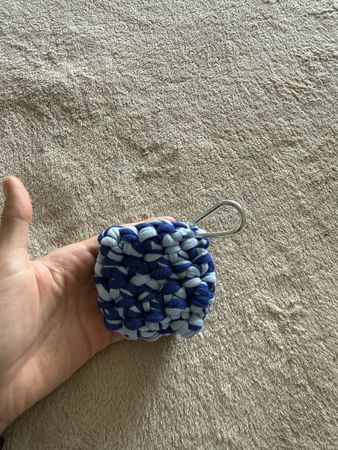 Pochette en crochet pour AirPods