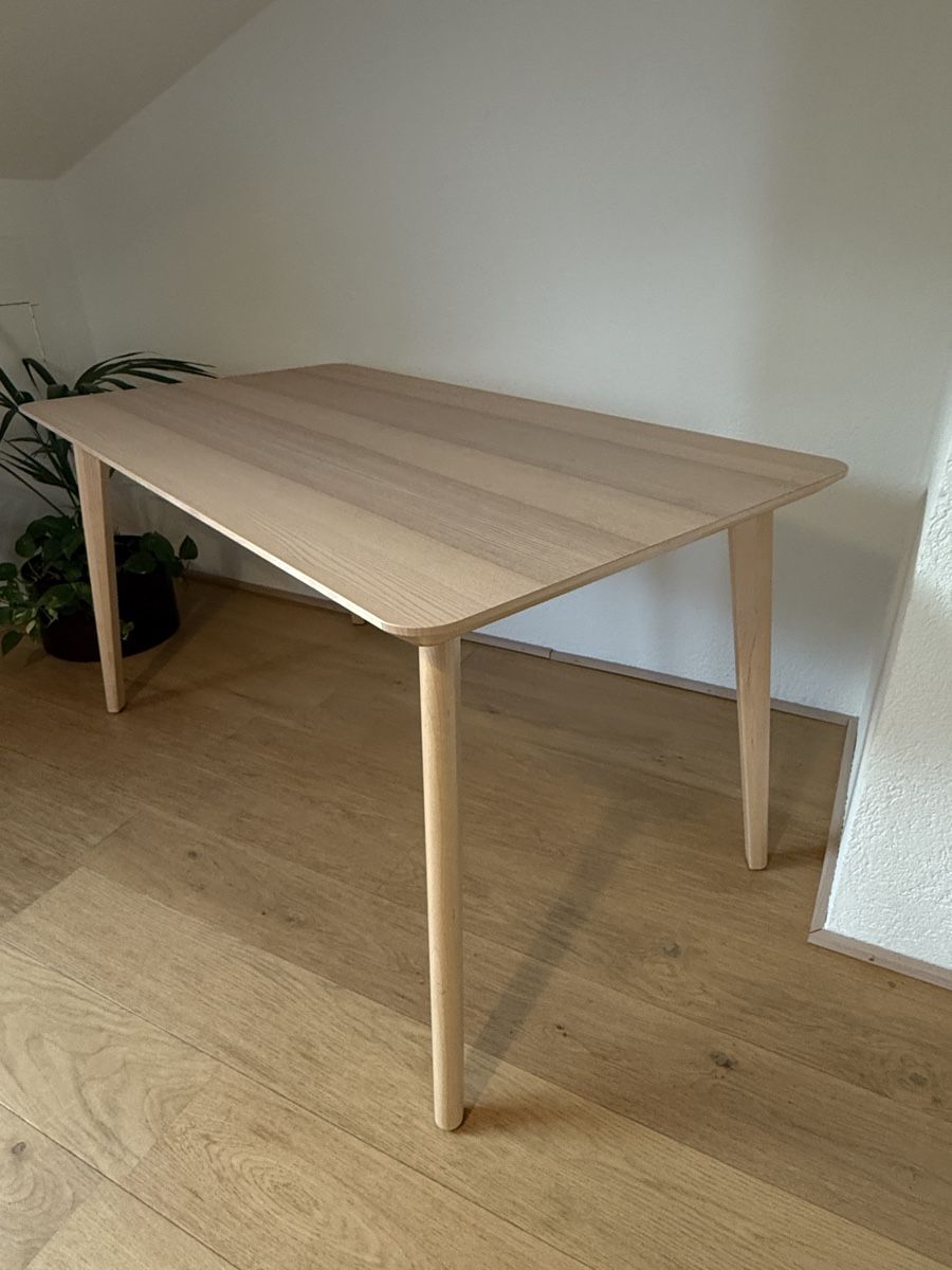 Tables: Lisabo Tisch IKEA – D'occasion à Oberentfelden par mpg_yq6t 1
