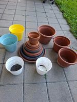 Verschiedene Kunststoff Blumentopf + Unterteller