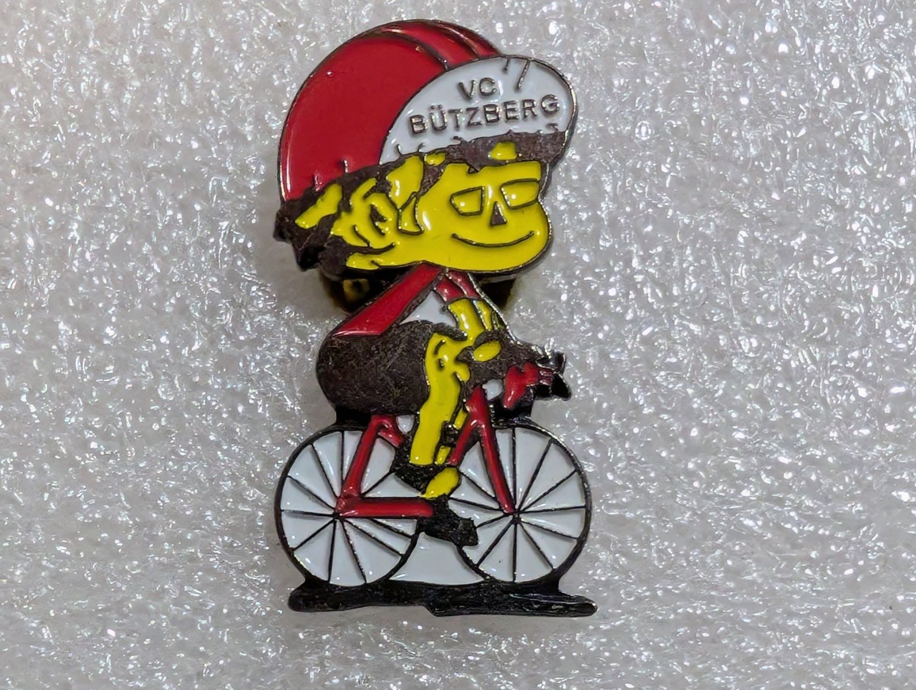 Placchette & Badge: Ansteckpin 264: VC Bützberg – Usato da Oppligen venduto da Pin-Fall-Shop