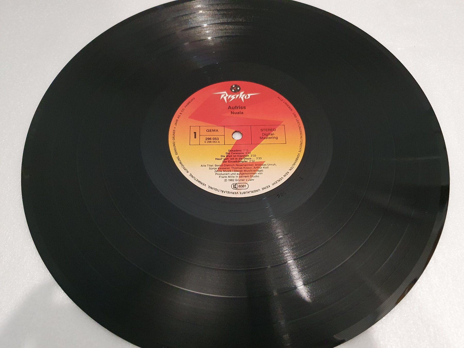 Dischi in vinile: Nuala – Aufriss – Usato da Uster venduto da Vinyl-Leidenschaft 2