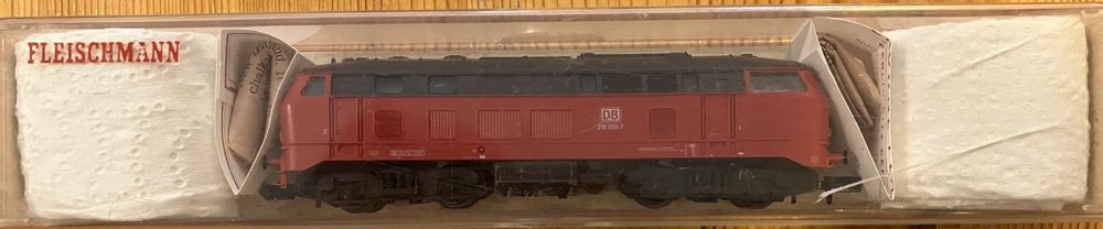 Fleischmann Modelleisenbahnen: Fleischmann / N / Locomotive DB série 218 / analogique – Gebraucht aus Genève von frespo 3