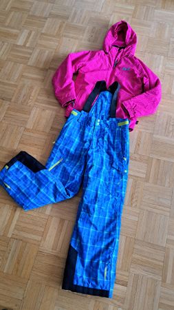 ensemble de ski fille taille 152-164, très Bon état