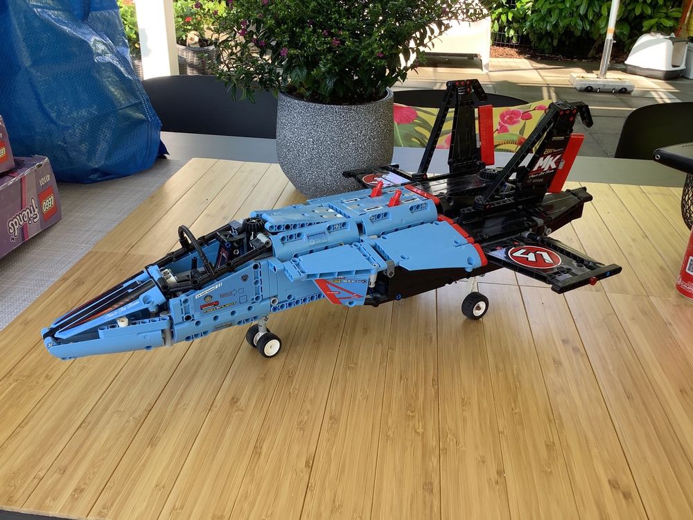 Lego Technik Jet 42066 komplett mit Motor (Gebraucht) in Weinfelden für ...