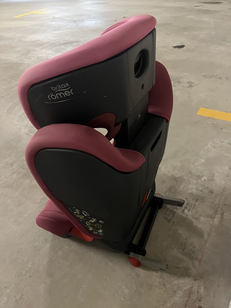 Britax Römer Auto-Kindersitze: Britax Römer Kidfix 2R – Gebraucht aus Thun von Stepas
