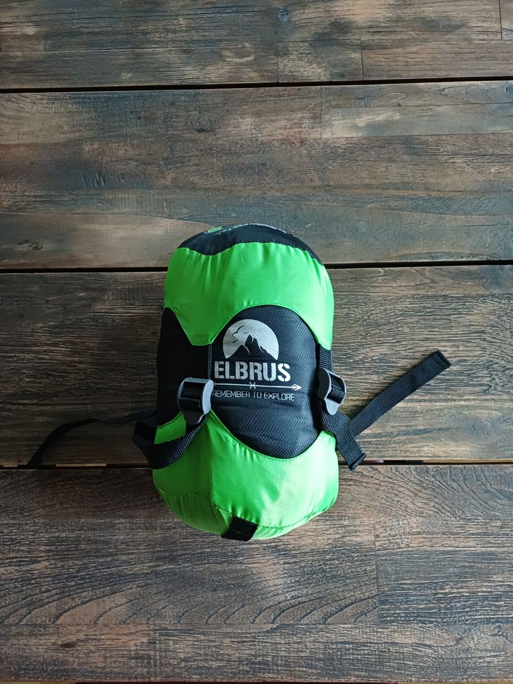 Sacchi a pelo: Schlafsack Elbrus Carrylight 800 – Usato da Reichenbach im kandertal venduto da Alpenflo 2