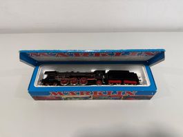 Dampflokomotive BR 01 der DB