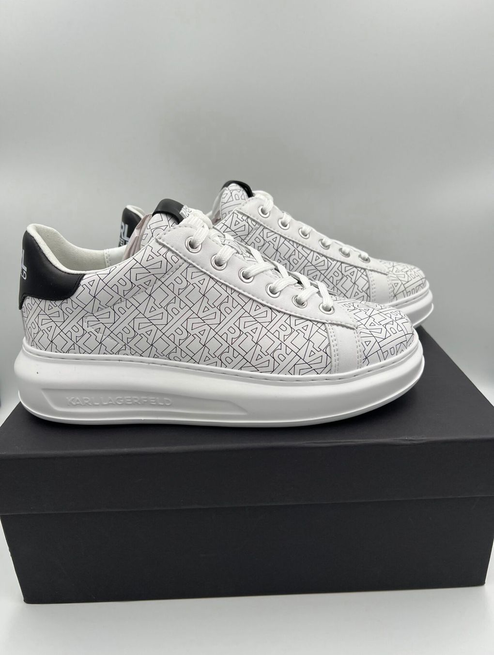 Karl Lagerfeld Scarpe da donna: Karl Lagerfeld Sneaker white Grösse 37 – Nuovo e nell'imballaggio originale da Wiedlisbach venduto da Sistershop 2