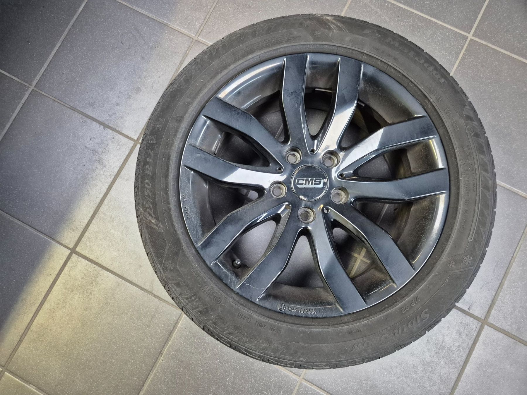 Pneumatici & Ruote complete: Winterräder 17" BMW 320 – Usato da Winterthur venduto da WEWi-Ersatzteile 1