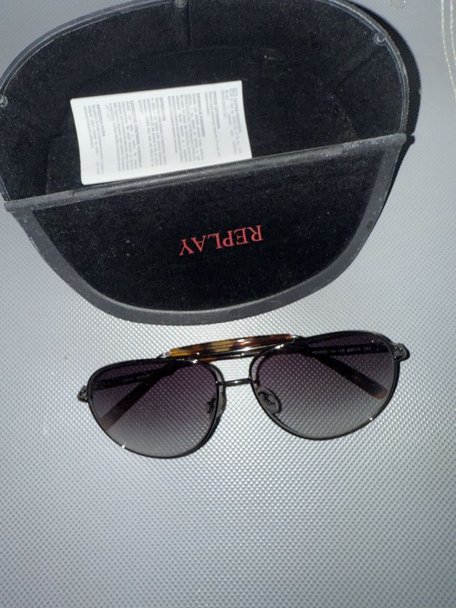 Occhiali & Lenti: Replay Sonnenbrille Aviator Model with Case Good Condition – Nuovo (secondo la descrizione) da Embrach venduto da Tom1717 1