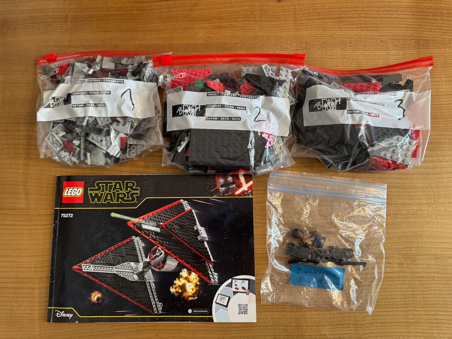 Lego Kit di costruzioni: Lego 75272 – Usato da Zürich venduto da PRIMEPRIMO 2