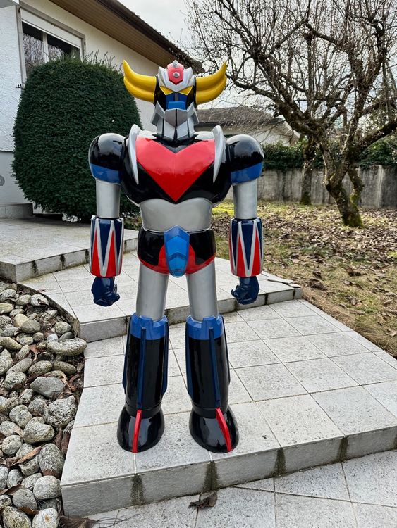 GOLDORAK statue 150cm Kaufen auf Ricardo