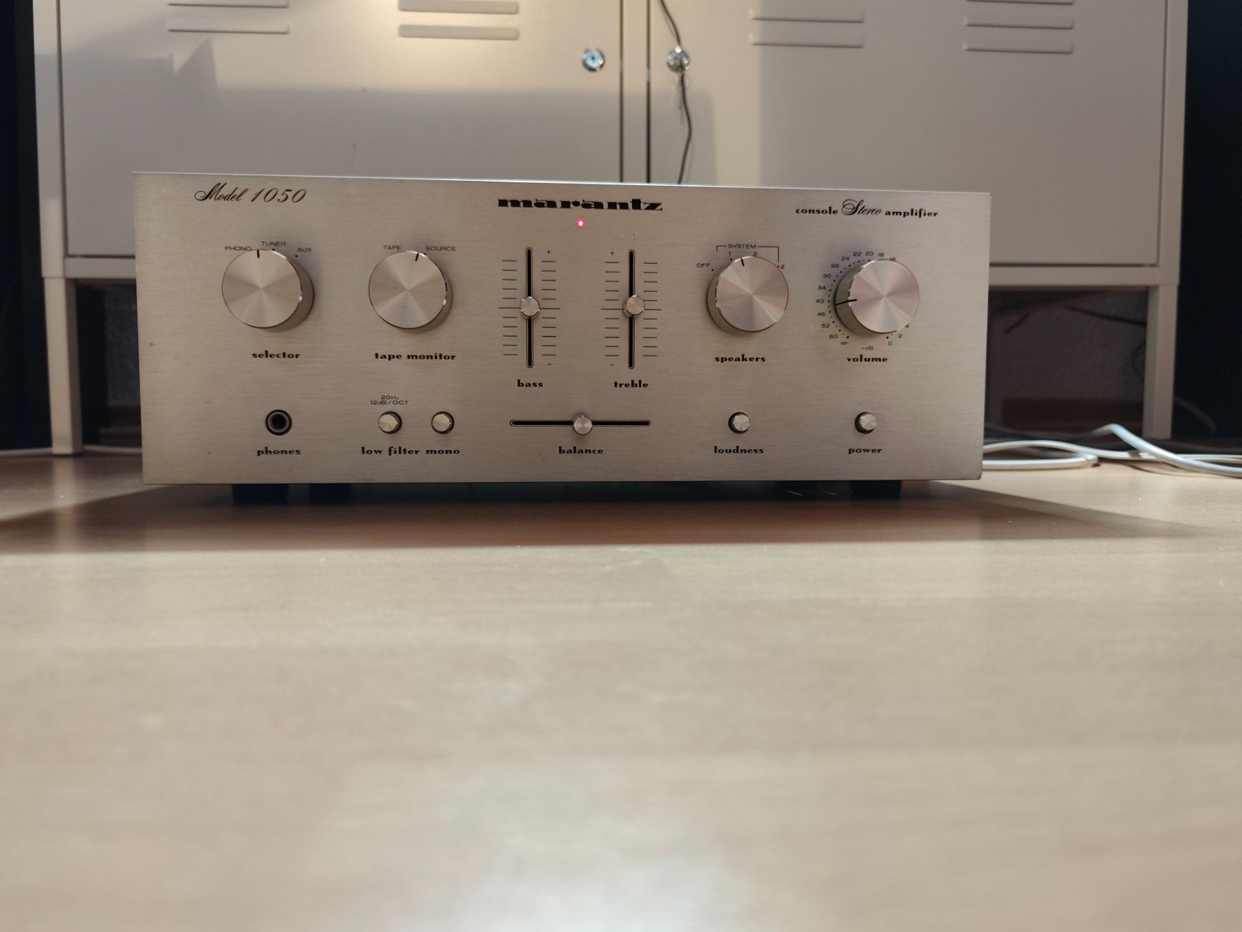 Marantz Amplificateurs: MARANTZ 1050 (Vintage) – D'occasion à Herrliberg par daniel8704