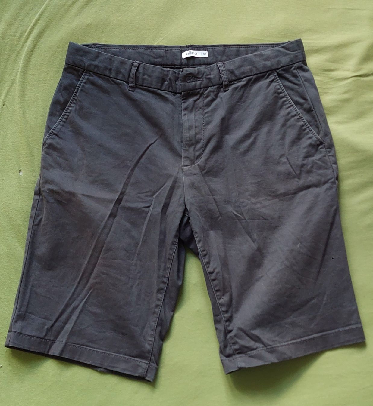 Hosen: Short – Gebraucht aus La Chaux-de-Fonds von sle_b5c8