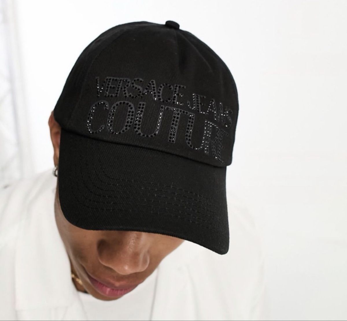 Versace Altro in  Abbigliamento & Accessori: Versace Jeans Couture Cap Black New – Usato da Buochs venduto da zukkias 1